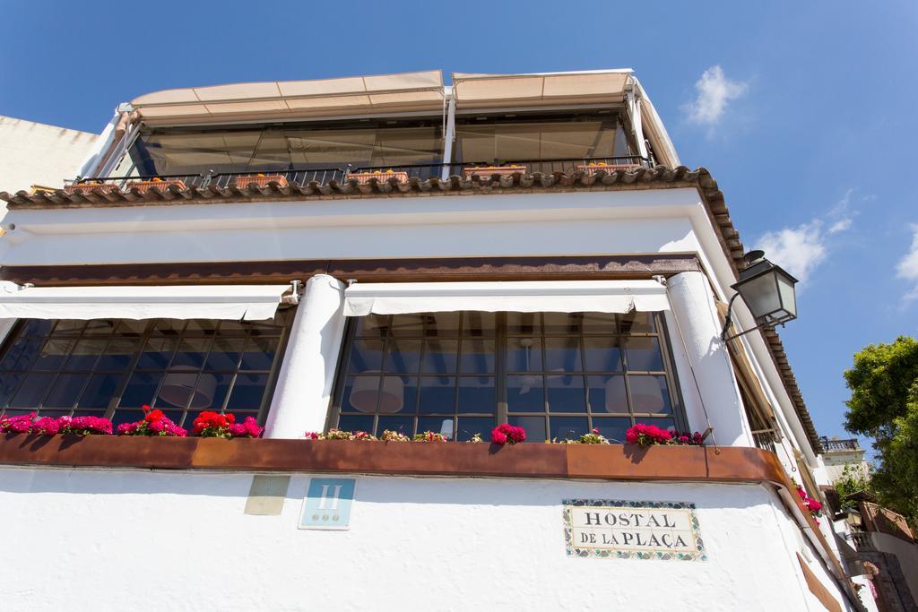 Hostal de la Plaça Cabrils Exterior foto